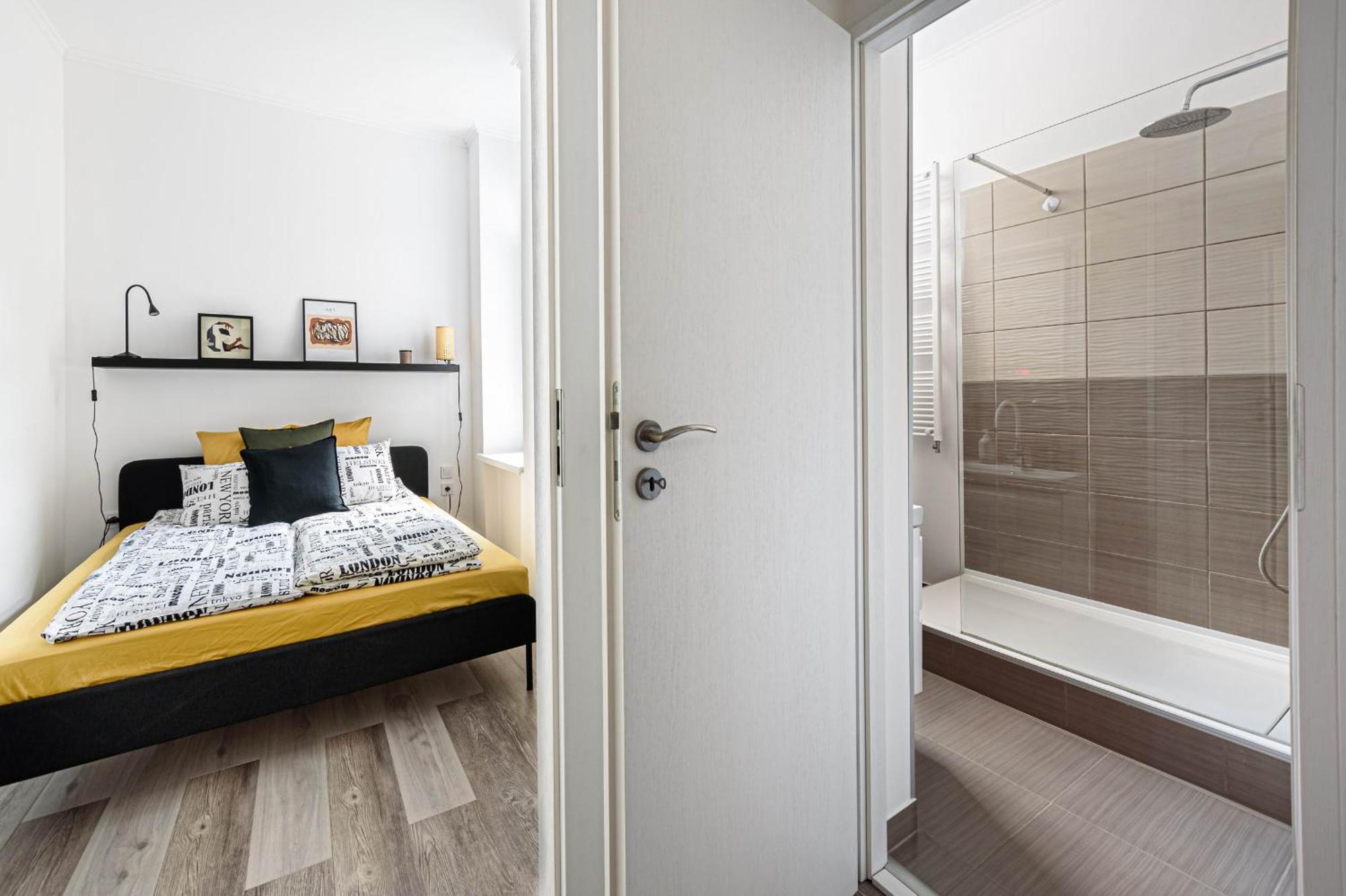 Apartment Chic 2br Flat Near The Opera Budapest